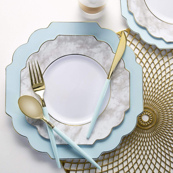 Scalloped Mint and  Gold Plastic Dinner Plates 10.7" (10 count)