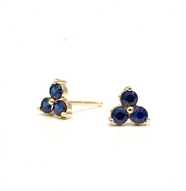 2.5mm stones set in gold.