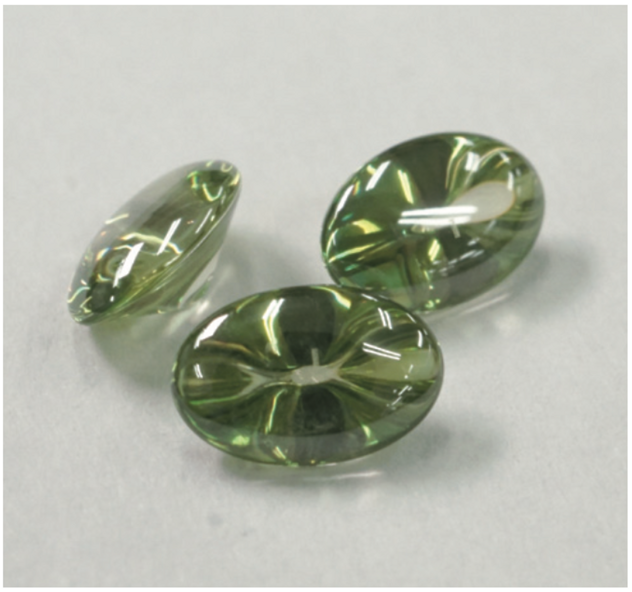 Synthetic Gemstone - Spring Green - Oval 4x6 - 3pcs