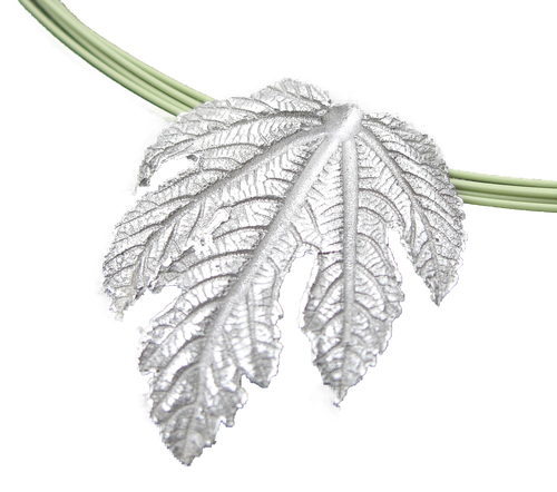 Use the Art Clay Silver Paste to make a stunning replica of a leaf! Turn a special leaf into a everlasting silver pendant or charm.