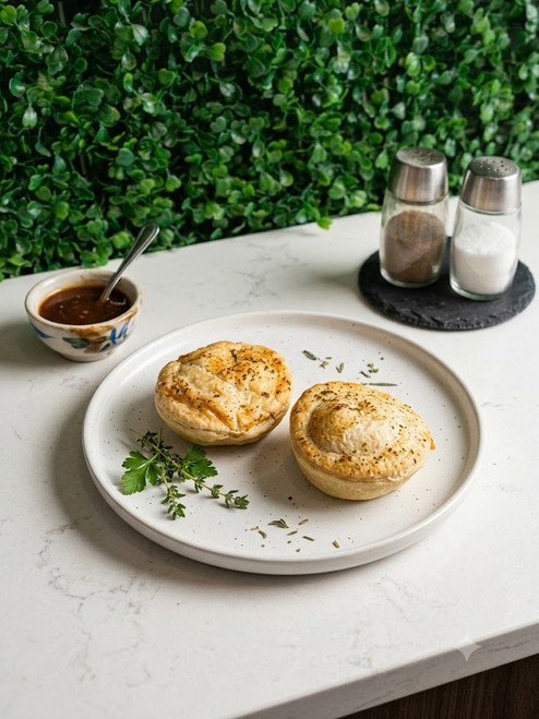 Vegan thai vegetable curry pie (2 pack)