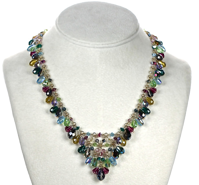 A beautiful Swarovski crystal V necklace 