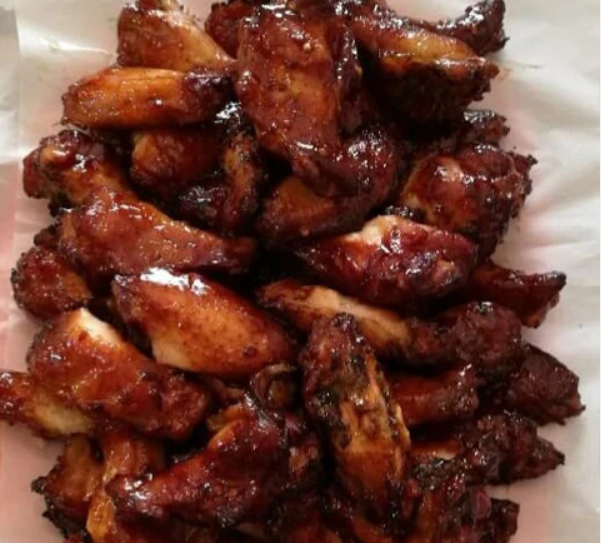 Blackberry Ginger Balsamic Glazed Wings