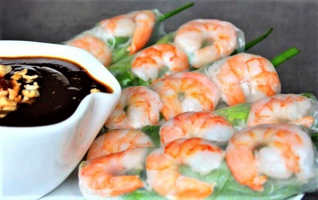 Vietnamese Fresh Shrimp Spring Roll