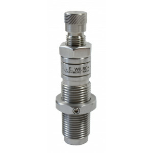 SIZES CASE BODY WHILE CONTROLLING NECK TENSION WITH CORRECT SIZE BUSHING AND DECAPS CASE IN ONE OPERATION.
Bushing sold separately. SIZES CASE BODY WHILE CONTROLLING NECK TENSION WITH CORRECT SIZE BUSHING AND DECAPS CASE IN ONE OPERATION.
Bushing sold separately.