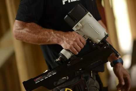 Shopping for PneuTools SN2283H 3-1/2 Inch 21 Deg Plastic Collated Framing Gun Buy now and save today with free shipping!