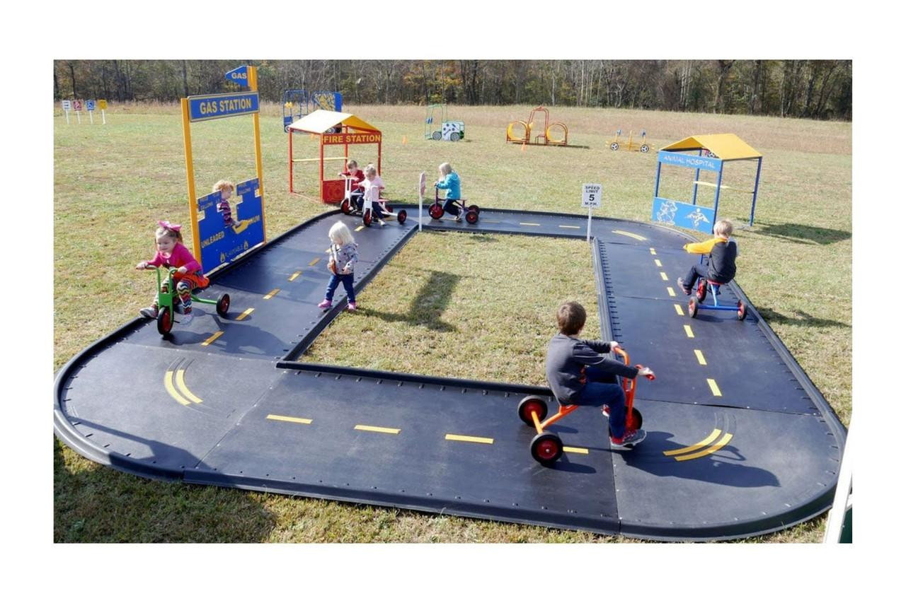 Bristol Oval Playground Trike Path - Playground Pedal Tracks