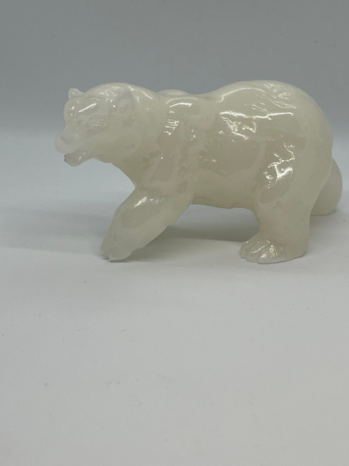 White jade bear. Selection may vary, website is not updated daily!!!