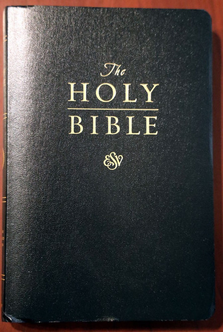 The Holy Bible ESV 2016 Crossway English Standard Version Black Cover Excellent