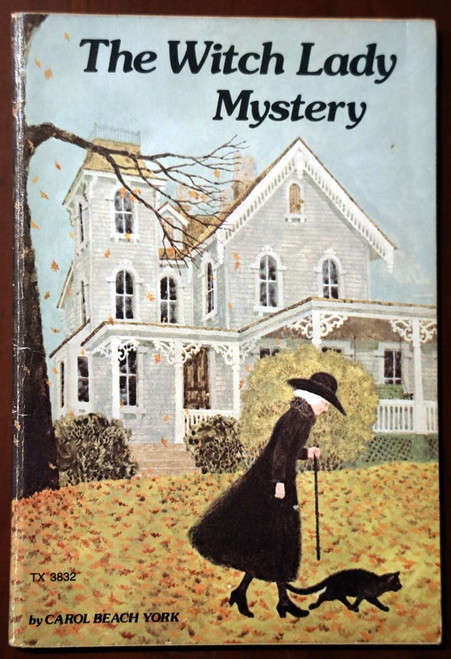 The Witch Lady Mystery by Carol Beach York 1976 Scholastic Paperback HALLOWEEN