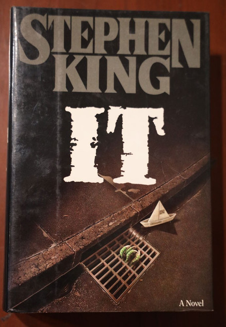 IT by Stephen King 1986 HC/DJ RARE Dust Jacket Vintage HORROR Novel BCE (White)