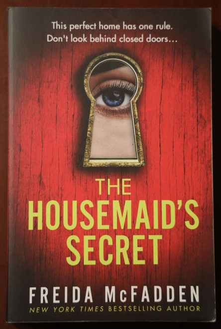 The Housemaid's Secret by Freida McFadden 2023 Trade Paperback Excellent - MOVIE