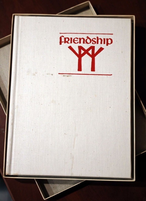 FRIENDSHIP by Ralph L Woods 1969 C.R. Gibson Vintage Poetry Book in Original Box