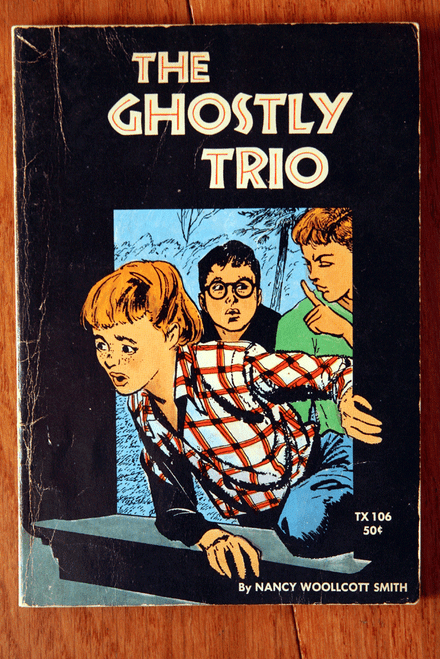 The Ghostly Trio by Nancy Woollcott Smith 1968 Vintage Scholastic Paperback 