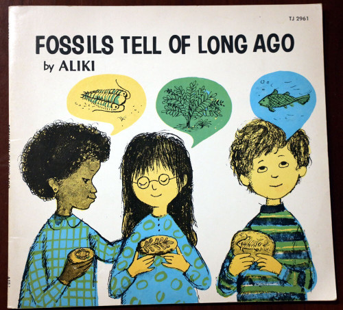 FOSSILS TELL OF LONG AGO by ALIKI 1974 1st Printing Vintage Scholastic Paperback