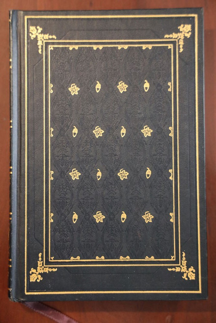 SHOW BOAT by Edna Ferber 1926 International Collector's Library Collectible Book