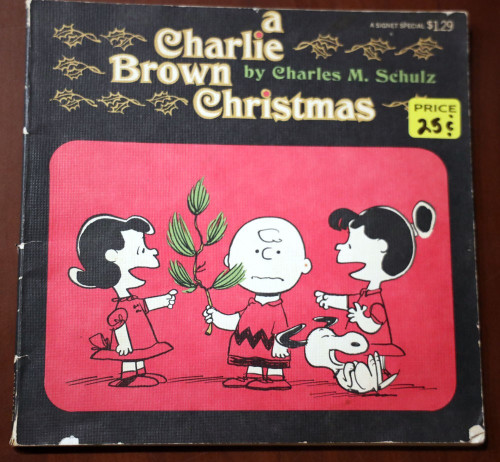 A Charlie Brown Christmas by Charles M. Schulz 1969 Paperback 1st Print PEANUTS