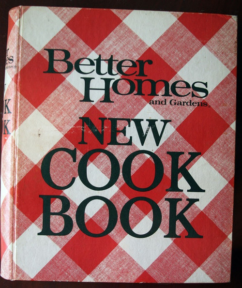 Better Homes and Gardens New Cookbook 1976 Revised Second Printing 5-Ring Binder