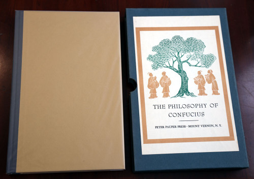 The Philosophy of Confucius James Legge/Jeanyee Wong Peter Pauper Press Slipcase
