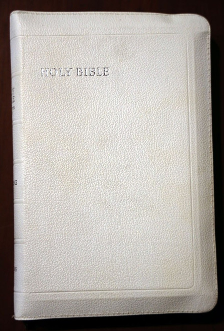 HOLY BIBLE KJV Collins Vintage White Zip-Closure Concordance Red Letter Edition