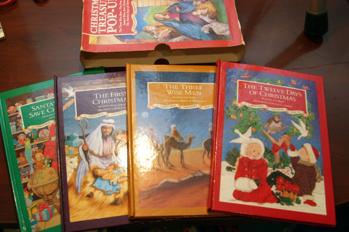 Christmas Treasury Pop-Ups 4 Books in Slipcase 1991 Boxed Set 4 Classic Stories