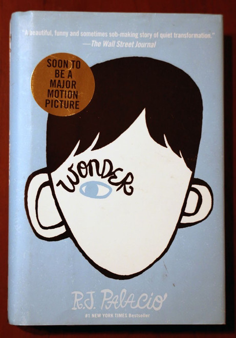 WONDER by R.J. Palacio (2012) HC/DJ Julia Roberts Movie VERY GOOD CONDITION