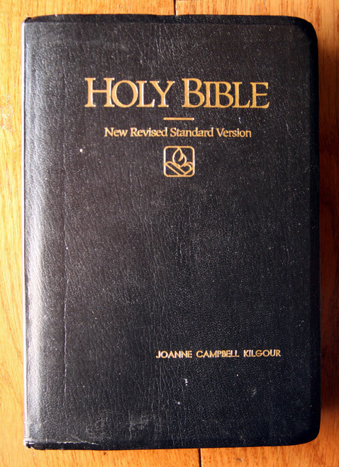 HOLY BIBLE New Revised Standard Version 1990 Augsburg Fortress NRSV Black Cover