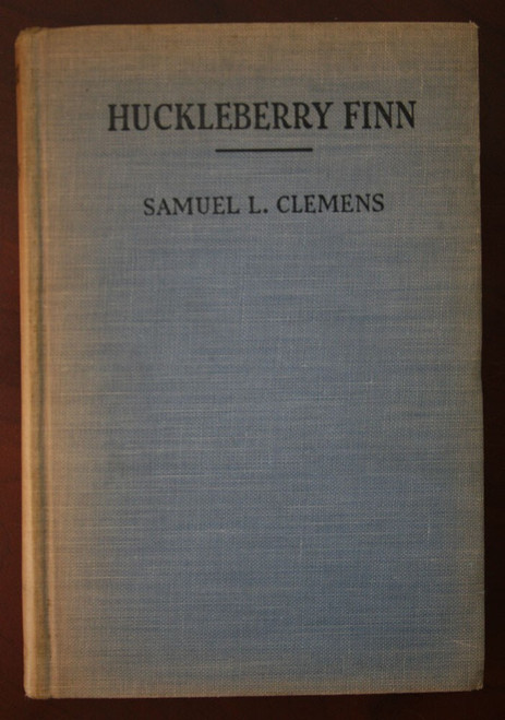 HUCKLEBERRY FINN by Samuel L. Clemens 1941 Saalfield Illustrated by Henry Muheim