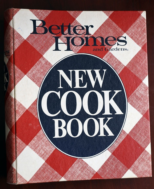 Better Homes and Gardens New Cookbook 5-Ring Binder 1981 Ninth Edition 1st Print