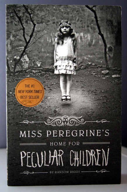 MISS PEREGRINE'S HOME FOR PECULIAR CHILDREN Ransom Riggs 2013 Paperback LIKE NEW