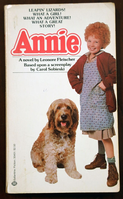 ANNIE by Leonore Fleischer 1982 Second Printing Paperback Ballantine MOVIE/FILM