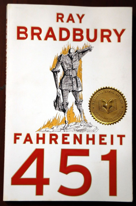 FAHRENHEIT 451 by Ray Bradbury (2012) Trade Paperback - Censorship/Book Burning