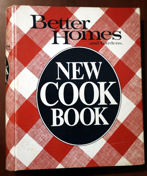Better Homes and Gardens New Cookbook 1982 Ninth Edition 3rd Print 5-Ring Binder