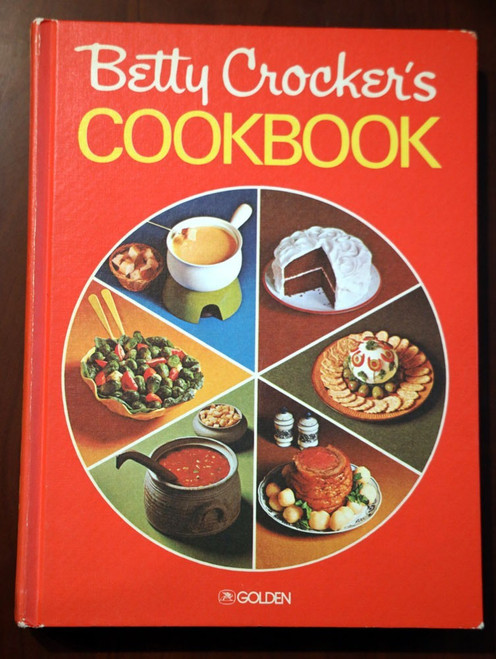 Betty Crocker's Cookbook 1977 Vintage Hardcover 29th Printing ERROR COPY Golden