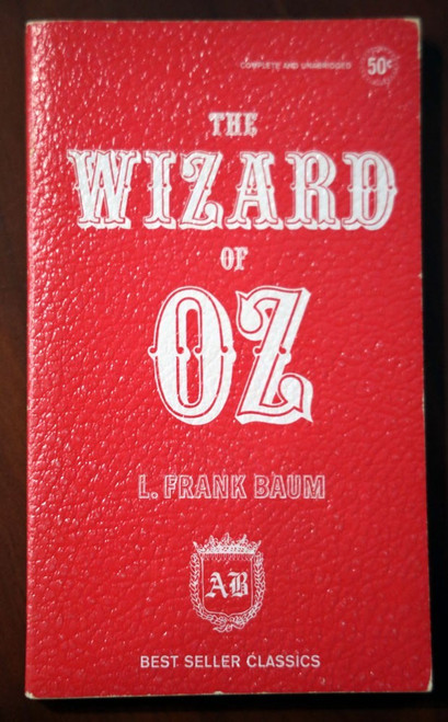 The Wizard of Oz by L. Frank Baum Best Seller Classics Vintage Paperback Award