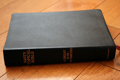 Orville J. Nave's Topical Bible 1962 Southwestern Thumb-Indexed Leatherette 