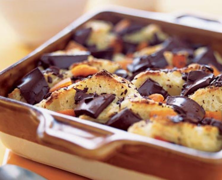 apricot-chocolate-pudding-cake.jpg