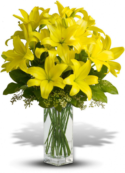 When it comes to spring flowers, the lily reigns supreme. It's easy to see why in this gorgeous bouquet of bright yellow blooms.