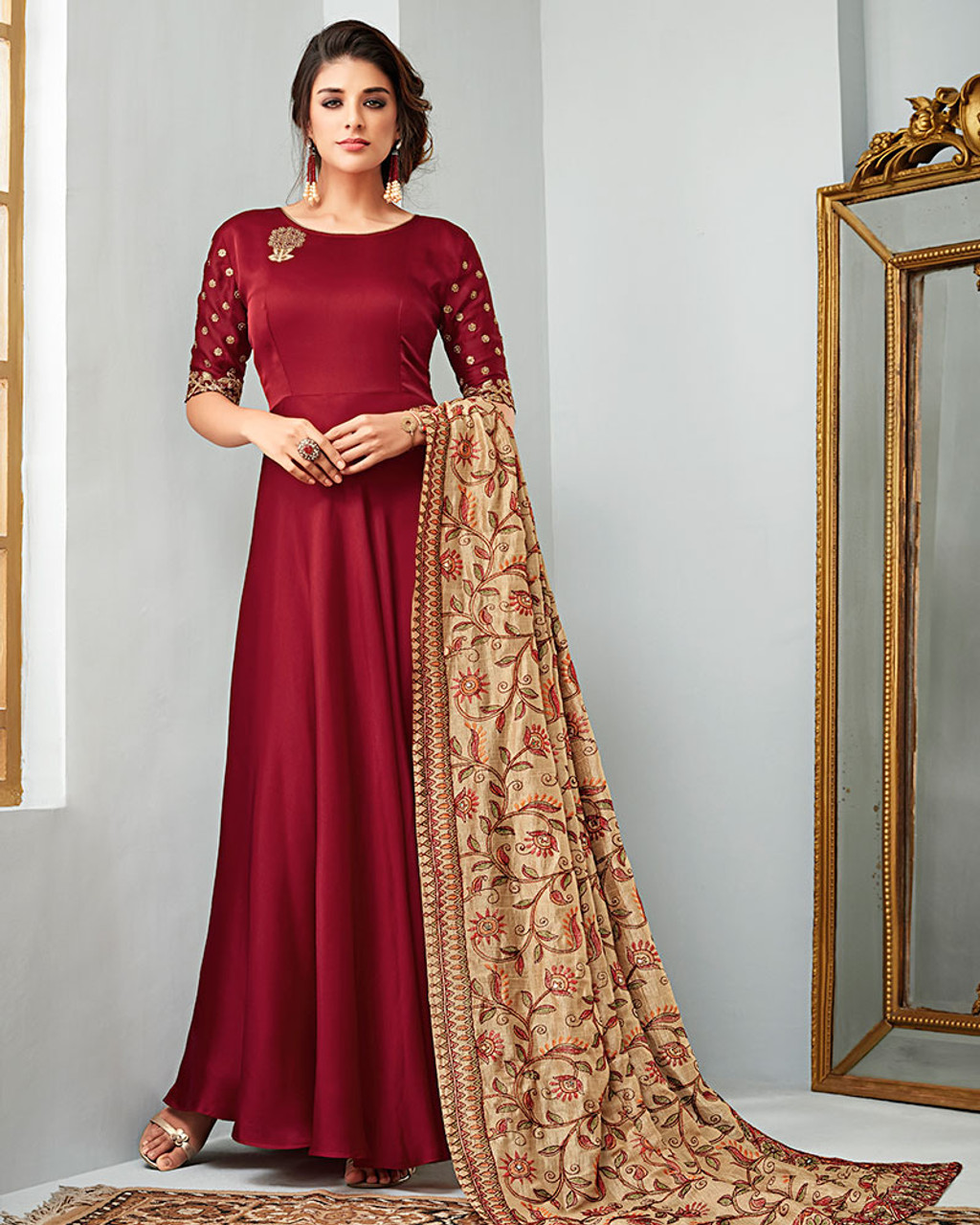 Designer Maroon Gown For Women Party Wear in Patch Worl - Sai Vrunda  Fashion - 2887908