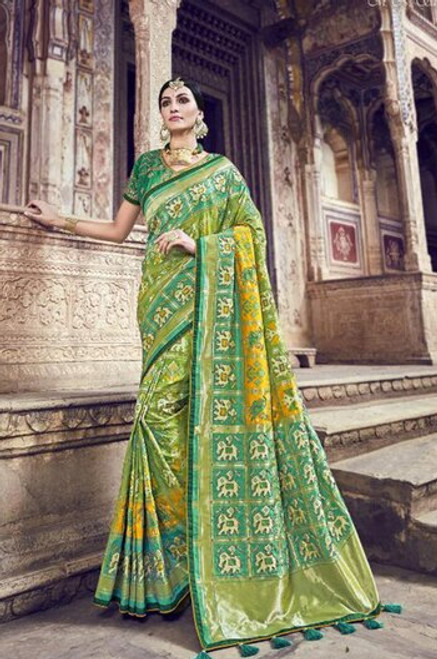 Women's Green Banarasi Silk Woven Design Saree GG000113 - www.gograbo.com