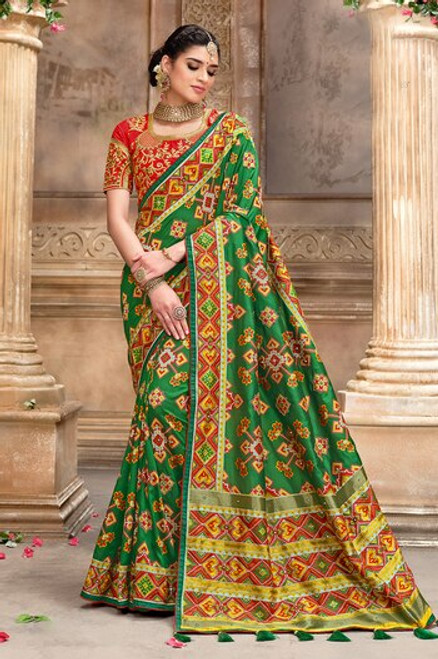 Patola Sarees (पटोला साड़ी) - Buy Patola Silk Sarees online at Best Prices  in India | Flipkart.com