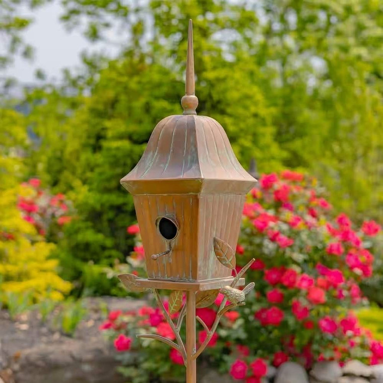 Copper Finish Metal Garden Birdhouse with Stake and Pole Q280-STIBSAC12438679