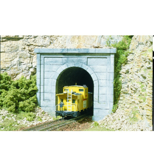 Woodland Scenics N Single Tunnel Portal Concrete 2  WOOC1152