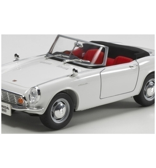 Tamiya USA 1/24 Honda S600 Plastic Model Sports Car TAM24340