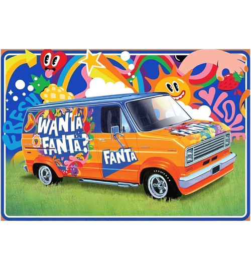 AMT 1977 Ford Custom Van Fanta AMT1471