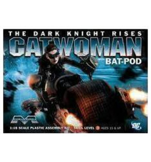 Moebius Models Catwoman w/Bat-Pod MOE938