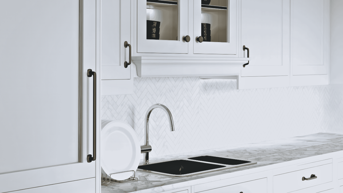 Heritage Brass Hardware: How to Choose Door Handles, Finishes and Matching Details