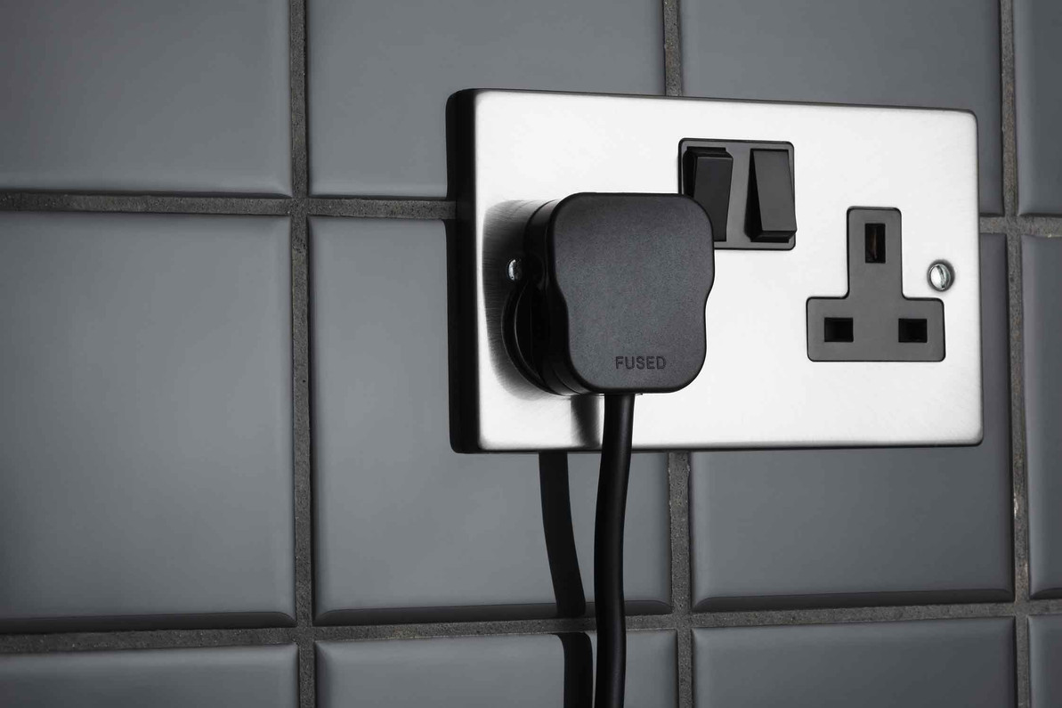 Heritage Brass-Elegant Switches and Sockets for Discrete Decoration