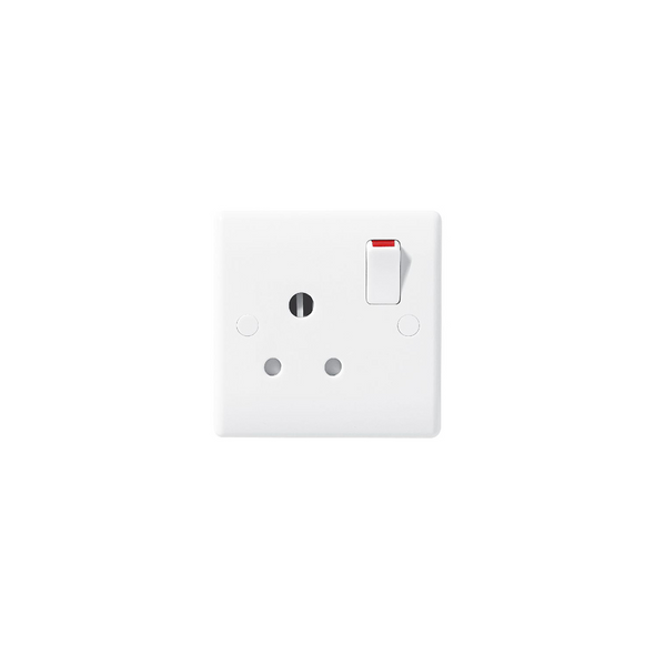  1 Gang 15 Amp Round Pin Switched Socket 