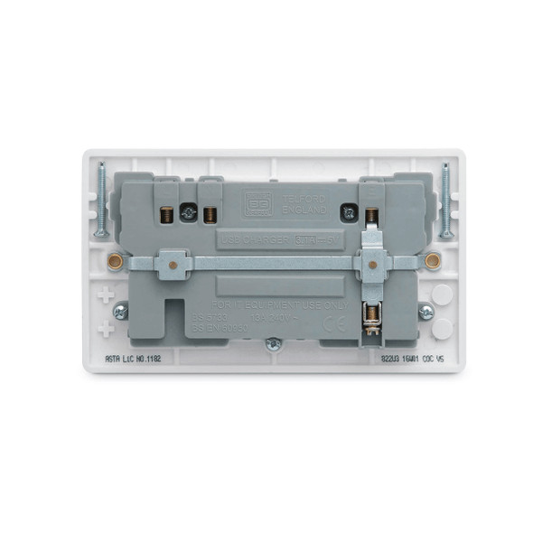 BG Nexus screwless flat plate single light switch, 1 gang, 2 way rocker.